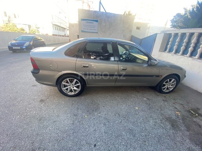 Opel Vectra 1997, 439,474 km - 1.8 л - Bakı