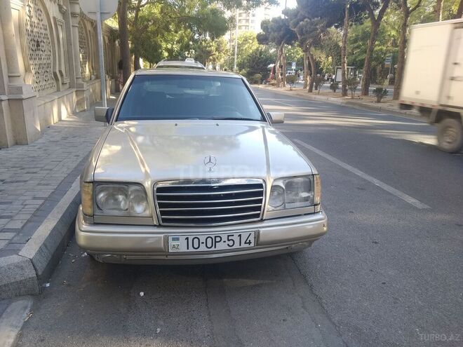Mercedes E 280 1994, 387,000 km - 2.8 l - Bakı