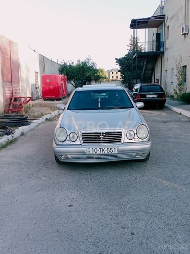 Mercedes E 230 1997, 598,578 km - 2.3 l - Bakı