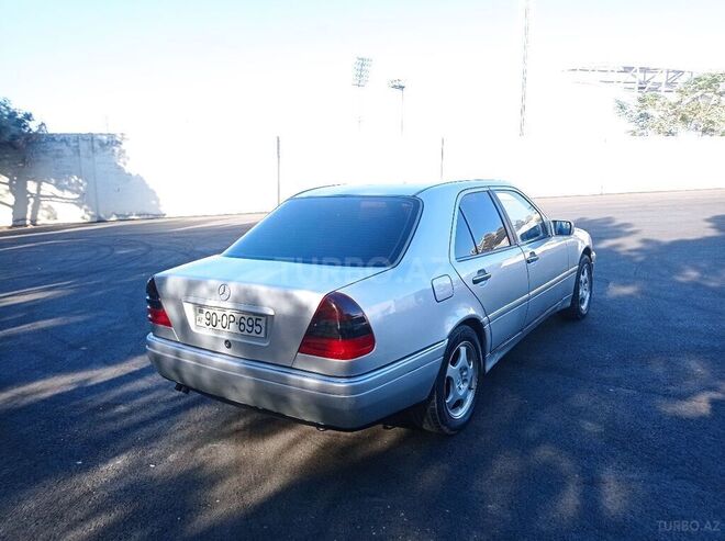 Mercedes C 220 1995, 452,500 km - 2.2 l - Bakı