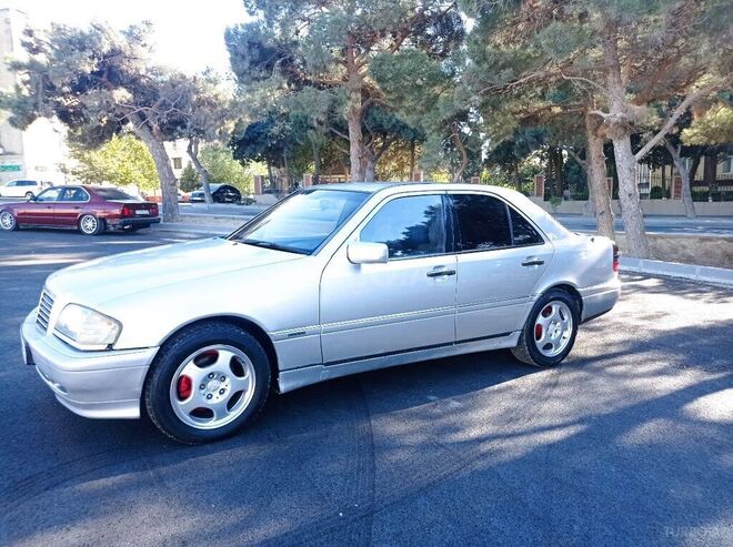 Mercedes C 220 1995, 452,500 km - 2.2 l - Bakı