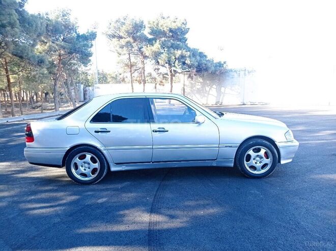 Mercedes C 220 1995, 452,500 km - 2.2 l - Bakı
