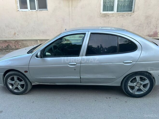 Renault Megane 2002, 340,000 km - 1.6 l - Bakı