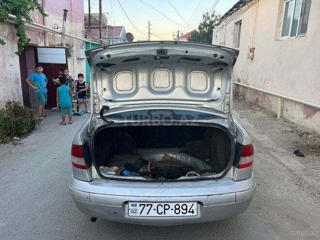 Renault Megane 2002, 340,000 km - 1.6 l - Bakı