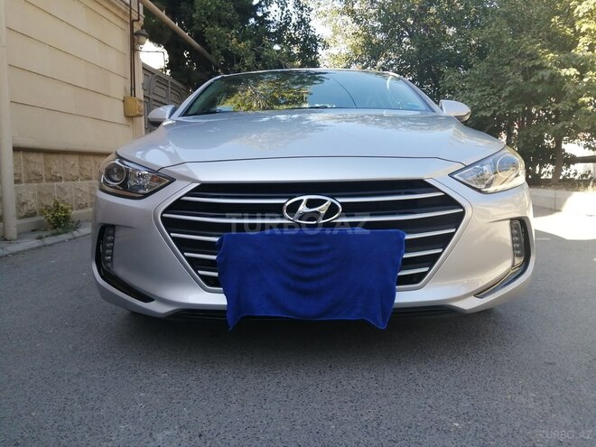 Hyundai Elantra 2018, 30,016 km - 2.0 l - Bakı