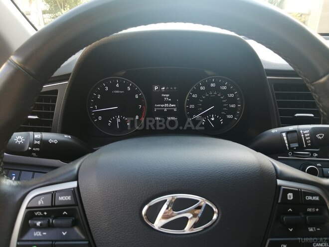 Hyundai Elantra 2018, 30,016 km - 2.0 l - Bakı