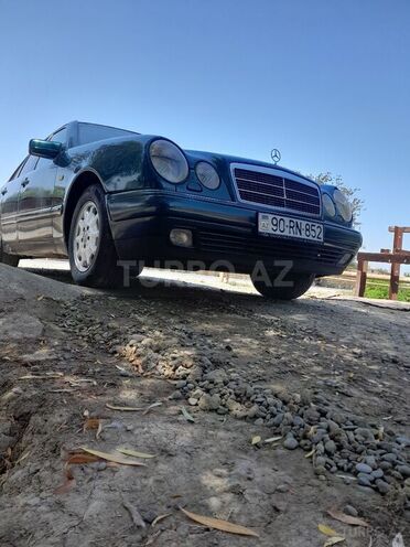 Mercedes E 240 1998, 400,000 km - 2.4 л - Bakı