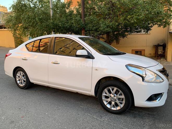 Nissan Sunny 2018, 105,000 km - 1.5 л - Bakı