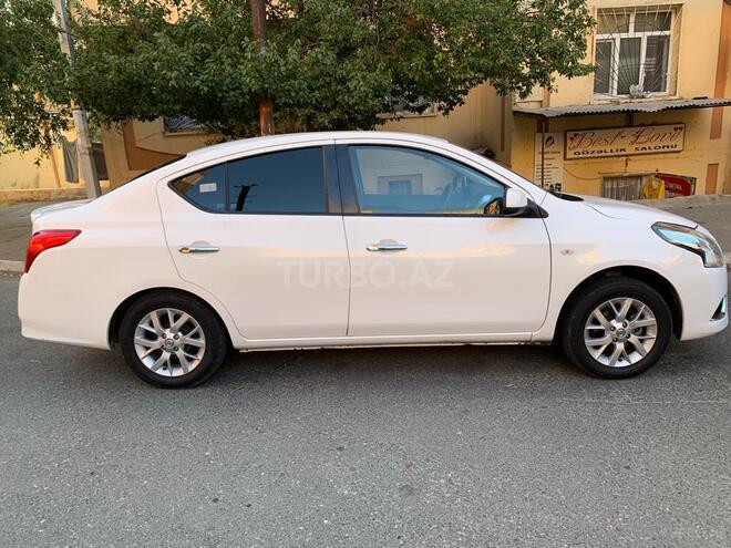 Nissan Sunny 2018, 105,000 km - 1.5 л - Bakı