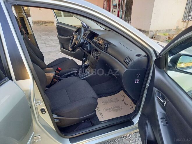 Toyota Corolla 2006, 230,000 km - 1.4 l - Ucar
