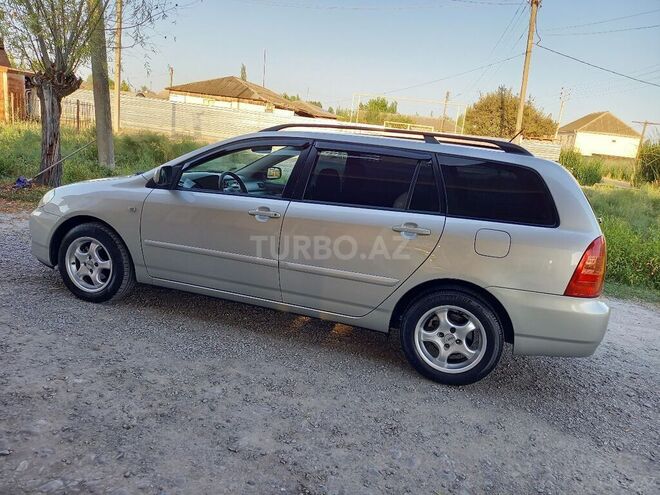 Toyota Corolla 2006, 230,000 km - 1.4 l - Ucar