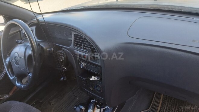 Hyundai Elantra 2001, 315,431 km - 2.0 l - Bakı