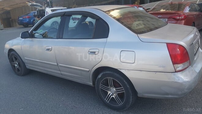 Hyundai Elantra 2001, 315,431 km - 2.0 l - Bakı