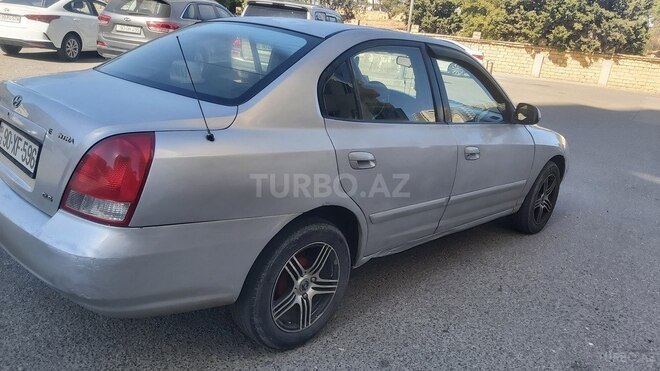 Hyundai Elantra 2001, 315,431 km - 2.0 l - Bakı