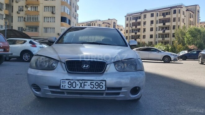 Hyundai Elantra 2001, 315,431 km - 2.0 l - Bakı