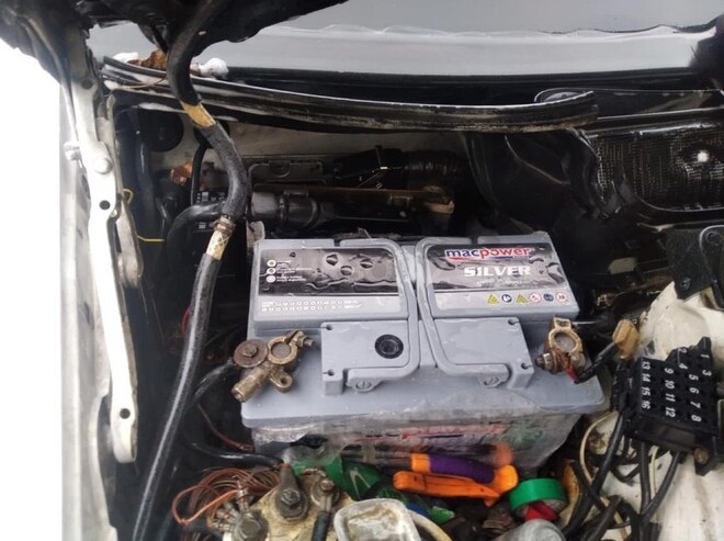 Mercedes E 250 1994, 258,963 km - 2.5 l - Bakı