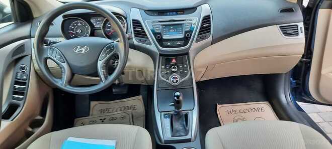 Hyundai Elantra 2015, 118,000 km - 1.8 l - Bakı