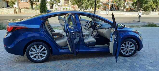 Hyundai Elantra 2015, 118,000 km - 1.8 l - Bakı