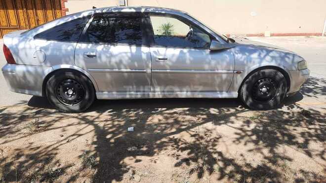 Opel Vectra 1999, 241,000 km - 1.8 л - Şəmkir