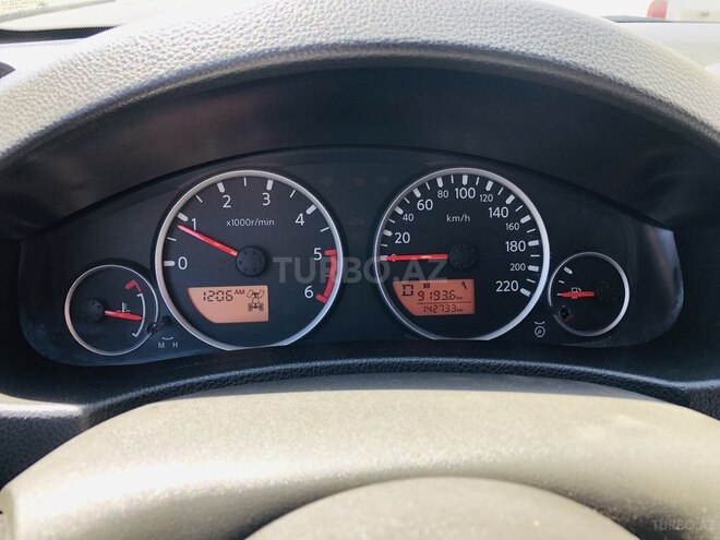 Nissan Navara 2013, 141,000 km - 2.5 l - Bakı