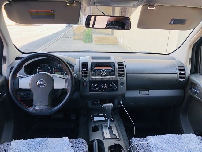 Nissan Navara 2013, 141,000 km - 2.5 l - Bakı