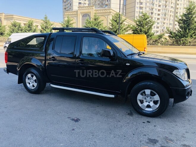 Nissan Navara 2013, 141,000 km - 2.5 l - Bakı