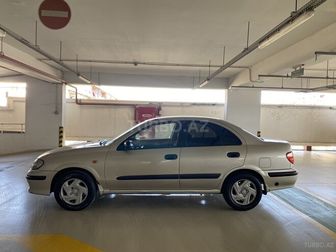Nissan Sunny 2003, 285,000 km - 1.6 l - Bakı