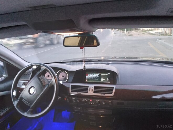 BMW 745 2004, 210,000 km - 4.4 l - Bakı