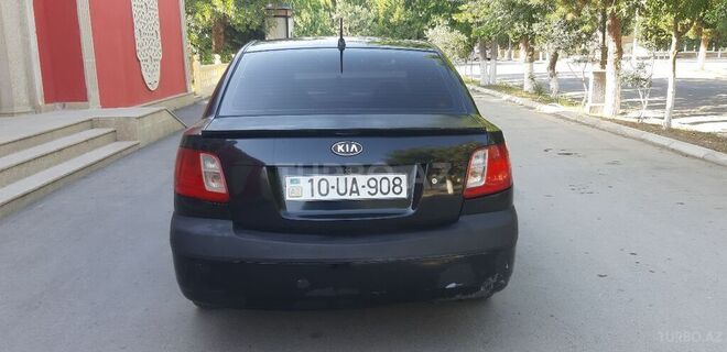Kia Rio 2006, 311,450 km - 1.6 l - Salyan