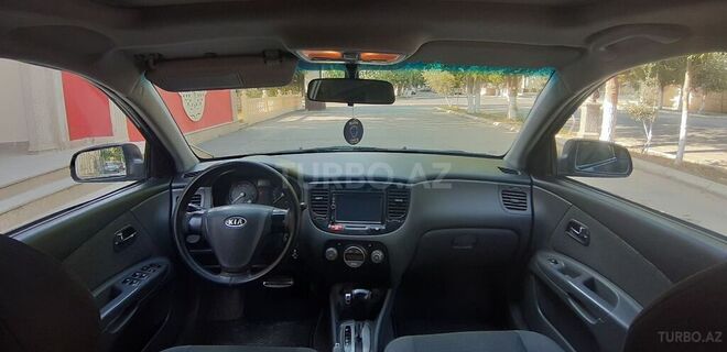 Kia Rio 2006, 311,450 km - 1.6 l - Salyan