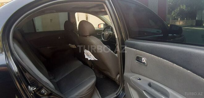 Kia Rio 2006, 311,450 km - 1.6 l - Salyan