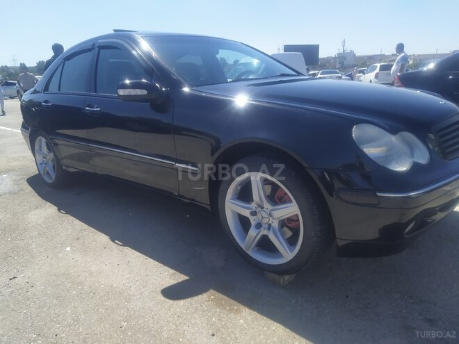 Mercedes C 240 2004, 319,000 km - 2.6 l - Bakı