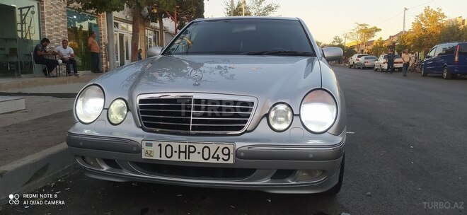 Mercedes E 320 2001, 280,000 km - 3.2 l - Bakı