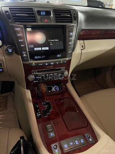 Lexus LS 460 2012, 180,000 km - 4.6 л - Bakı