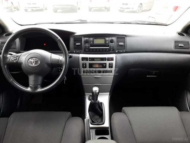 Toyota Corolla 2005, 185,000 km - 1.4 l - Bakı