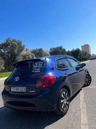 Toyota Auris 2008, 260,000 km - 1.4 l - Bakı