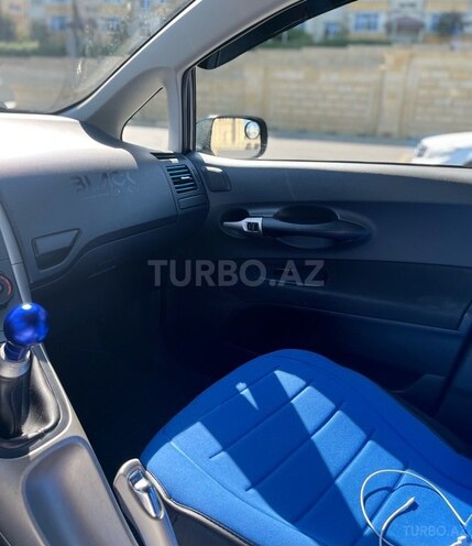 Toyota Auris 2008, 260,000 km - 1.4 l - Bakı