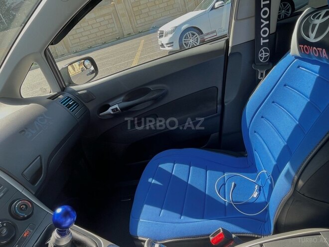 Toyota Auris 2008, 260,000 km - 1.4 l - Bakı