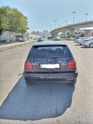 Volkswagen Golf 1995, 325,800 km - 1.4 l - Bakı