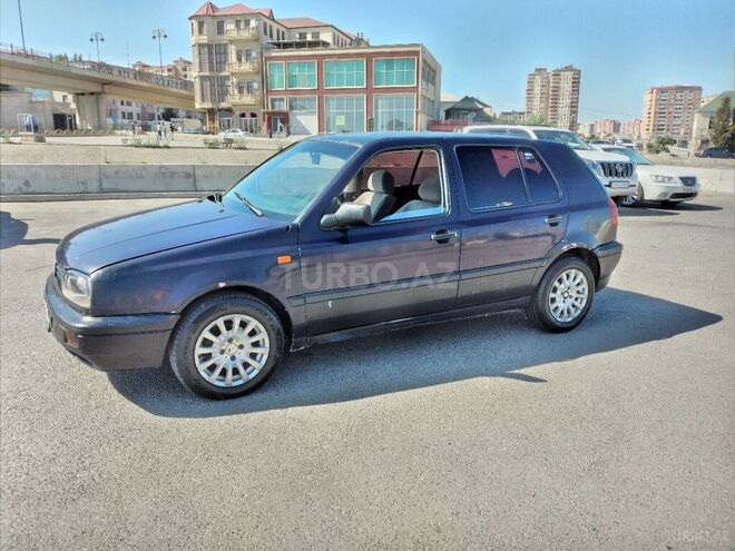 Volkswagen Golf 1995, 325,800 km - 1.4 l - Bakı