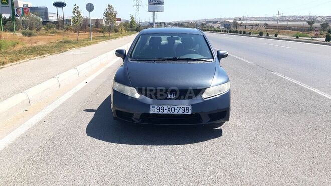 Honda Civic 2009, 257,495 km - 1.3 л - Bakı