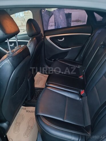 Hyundai i30 2015, 83,300 km - 1.6 l - Bakı