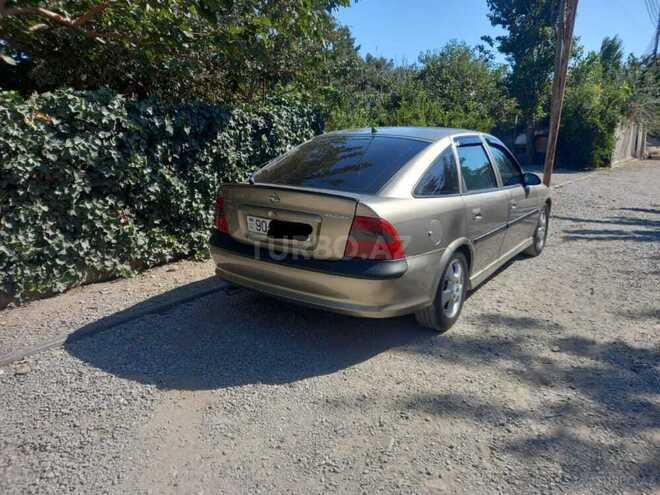 Opel Vectra 1996, 365,821 km - 2.0 l - Bakı