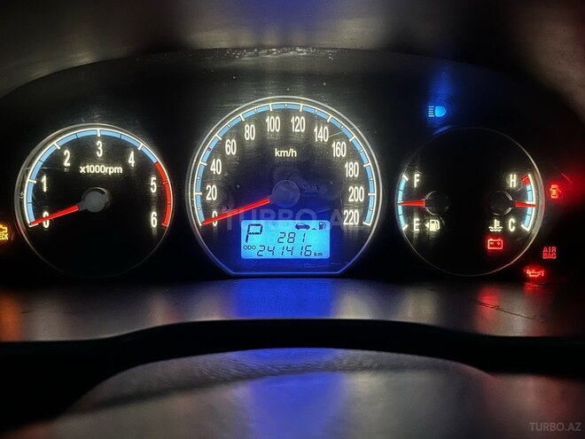 Hyundai Santa Fe 2009, 241,000 km - 2.2 l - Salyan
