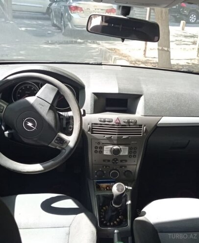 Opel Astra 2007, 200,000 km - 1.3 л - Bakı