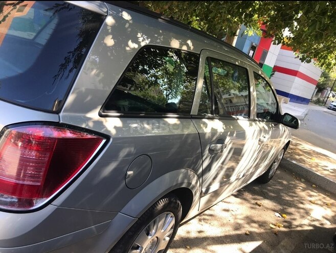 Opel Astra 2007, 200,000 km - 1.3 л - Bakı