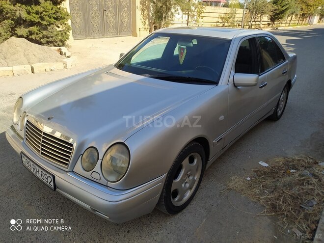 Mercedes E 320 1996, 400,000 km - 3.2 l - Bakı