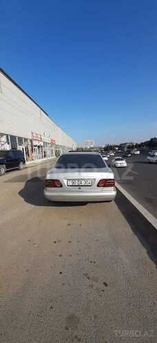 Mercedes E 220 1998, 370,000 km - 2.2 l - Bakı