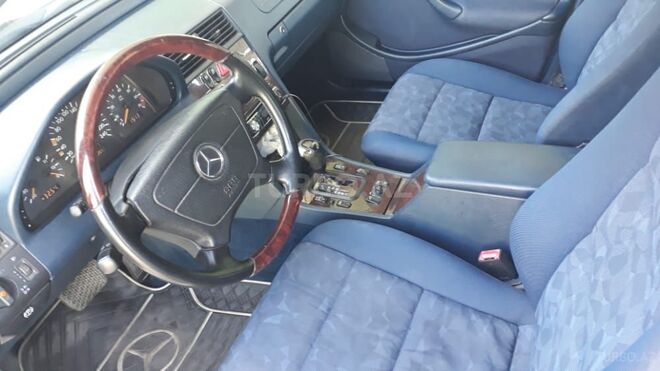 Mercedes C 180 1999, 218,000 km - 1.8 л - Ağcabədi
