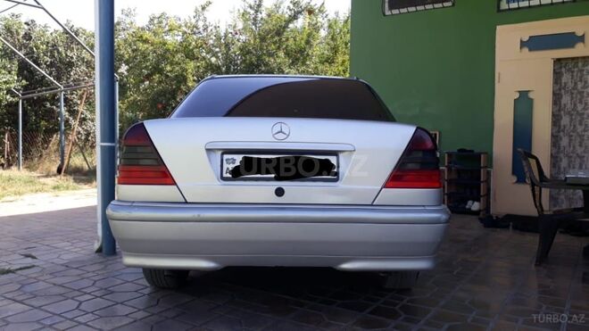 Mercedes C 180 1999, 218,000 km - 1.8 л - Ağcabədi